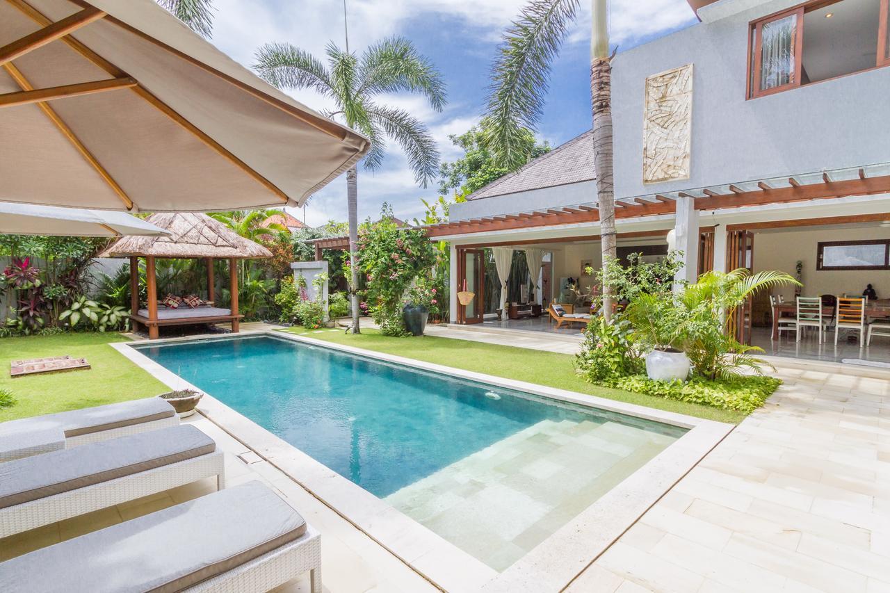Villa Pierrot Seminyak Kültér fotó